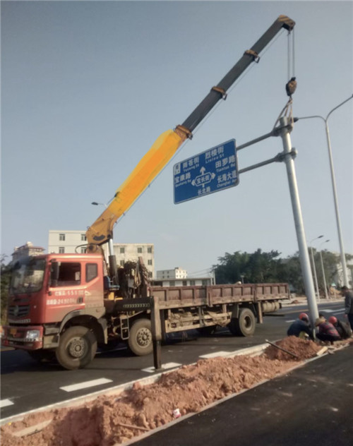 怀仁市设备吊装租赁吊车要用多大吊车